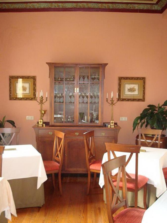 Casa De Valle Hostal
